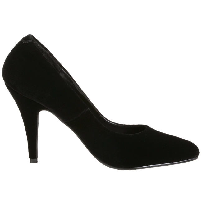 Black velvet heels deals
