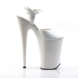 Lakleer witte 23 cm INFINITY-909 super hoge hakken - extreem high heels plateau