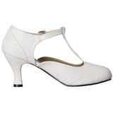 White Matte 7,5 cm retro vintage FLAPPER-26 Pumps with low heels